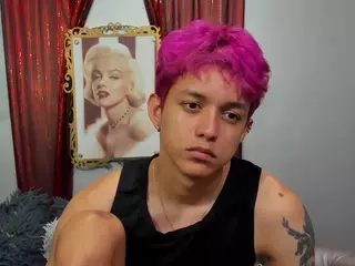 jisus-cat's Live Sex Cam Show