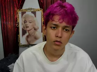 jisus-cat's Live Sex Cam Show