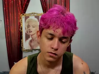 jisus-cat's Live Sex Cam Show