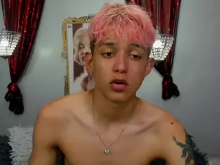 jisus-cat's Live Sex Cam Show