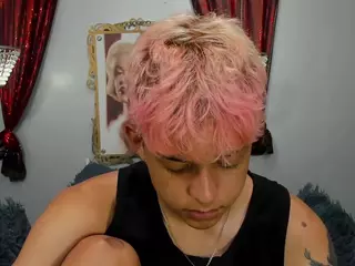jisus-cat's Live Sex Cam Show