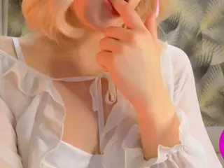 Liya's Live Sex Cam Show