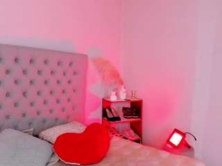 morgan-wright's CamSoda show and profile