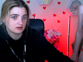 doll-vey's Live Sex Cam Show