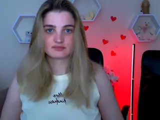 doll-vey's Live Sex Cam Show