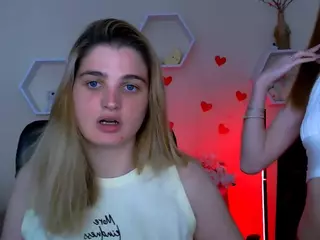 doll-vey's Live Sex Cam Show