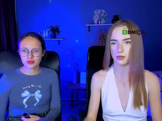 doll-vey's Live Sex Cam Show
