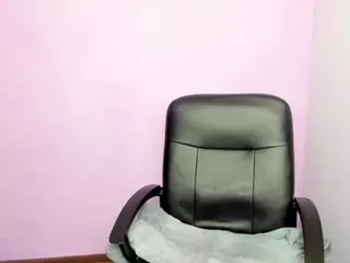 MirandaBlackSmile's Live Sex Cam Show