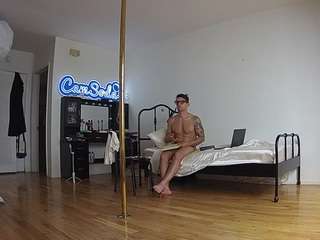 voyeurcam-celtic... Live Webcam on CamSoda