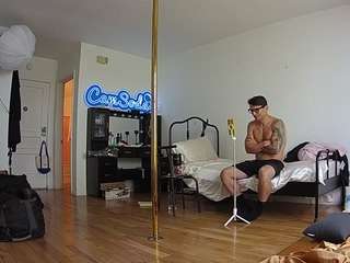 voyeurcam-CelticIRON-01