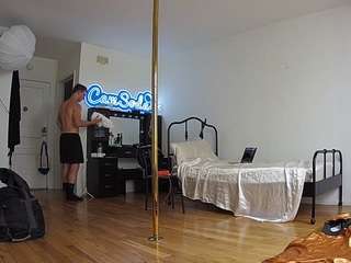 voyeurcam-CelticIRON-01