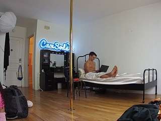 voyeurcam-CelticIRON-01