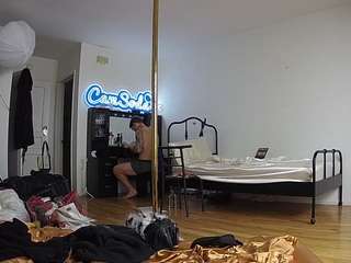 voyeurcam-celticiron-01