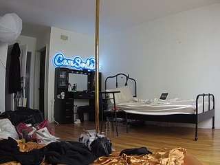 voyeurcam-celticiron-01