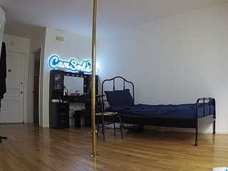Hd, Tattoos, Orgasm, No smoking, No drinking, Muscular, Green eyes, Cock ra..., cam to 3