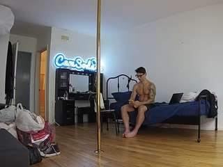 voyeurcam-CelticIRON-01