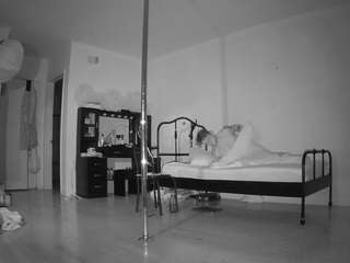 voyeurcam-CelticIRON-01