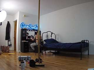 voyeurcam-CelticIRON-01