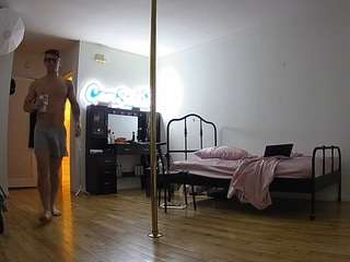voyeurcam-celticiron-01