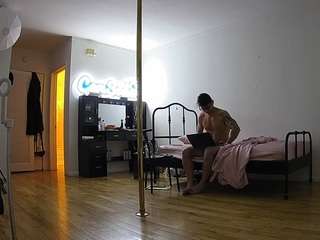 voyeurcam-celticiron-01