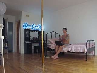 voyeurcam-CelticIRON-01