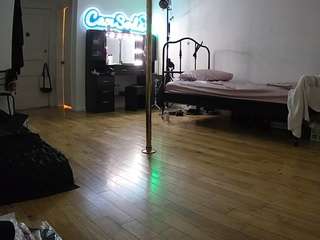 voyeurcam-CelticIRON-01