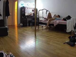 voyeurcam-celticiron-01