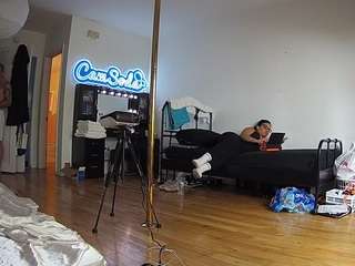 voyeurcam-CelticIRON-01