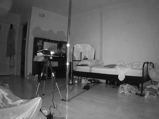 voyeurcam-CelticIRON-01