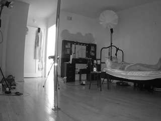voyeurcam-CelticIRON-01