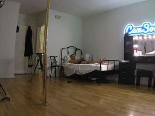 voyeurcam-CelticIRON-01