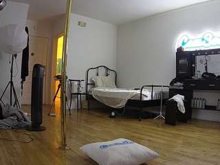 voyeurcam-CelticIRON-01