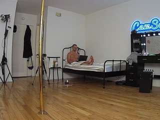 voyeurcam-celticiron-01 - Live Cam