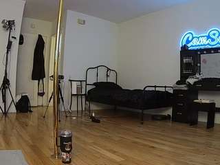 voyeurcam-celticiron-01