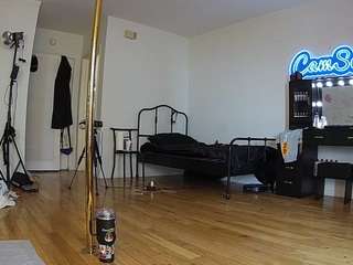 voyeurcam-celticiron-01