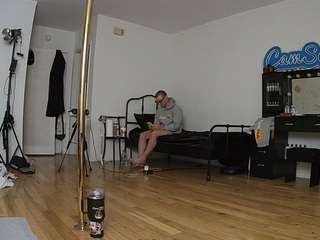 voyeurcam-CelticIRON-01