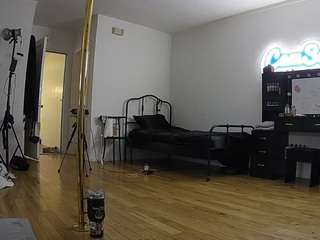 voyeurcam-celticiron-01