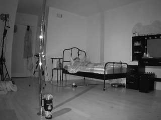 voyeurcam-CelticIRON-01