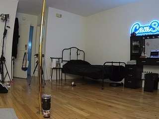 voyeurcam-CelticIRON-01