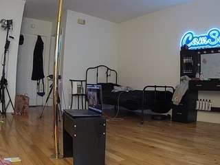 voyeurcam-CelticIRON-01