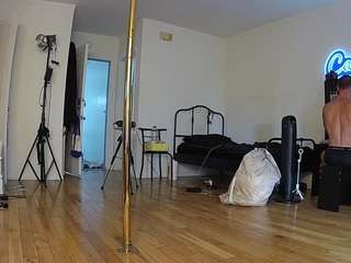 voyeurcam-CelticIRON-01