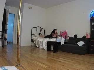 voyeurcam-celticiron-01