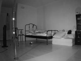 voyeurcam-CelticIRON-01