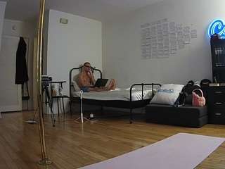 voyeurcam-CelticIRON-01