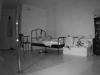 voyeurcam-CelticIRON-01