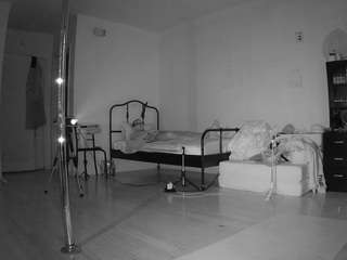 voyeurcam-celticiron-01 camsoda