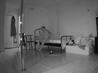 voyeurcam-celticiron-01