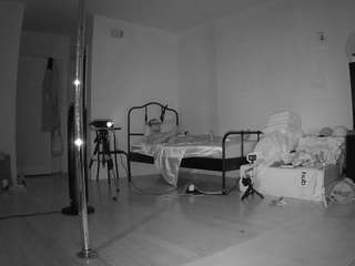 voyeurcam-celticiron-01