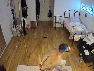 voyeurcam-celticiron-01