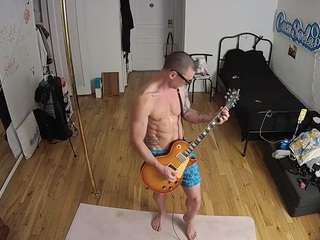 voyeurcam-CelticIRON-01